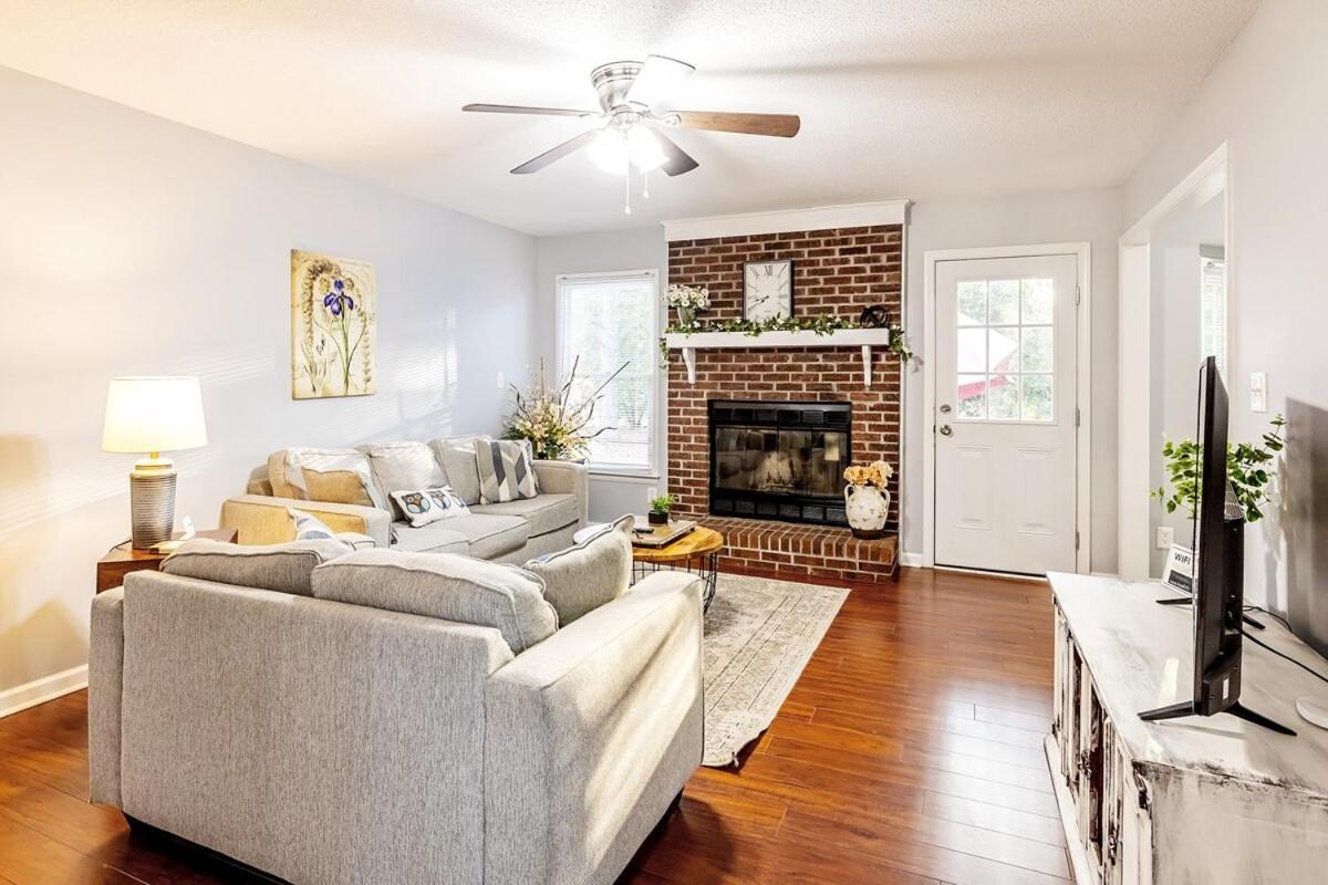 The Cliffdale Cottage Fayetteville Exterior foto